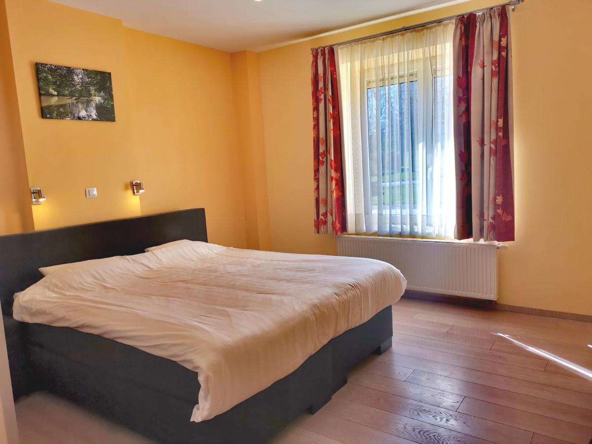 Hotel Aux Beaux Rivages En Gaume Lacuisine Extérieur photo